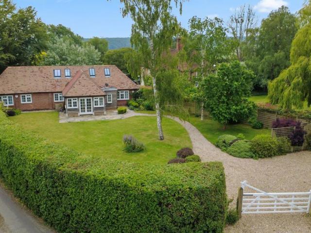House for sale in The Bridge, Kent
