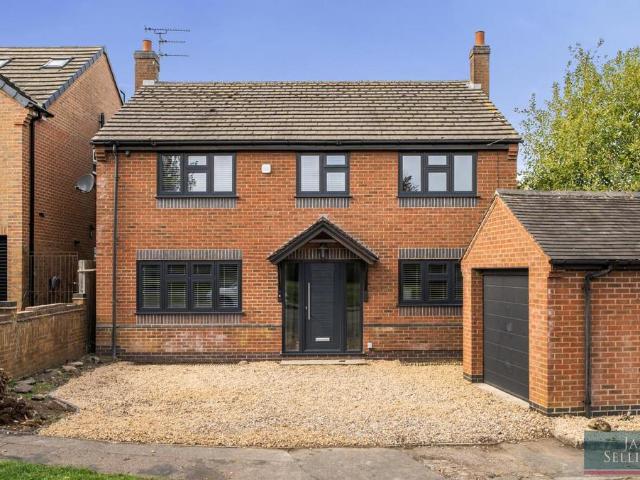 House for sale in Dunton Bassett, Harborough