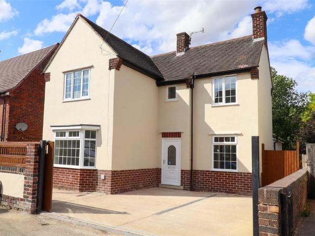 House for sale in Staveley CP, Loundsley Green