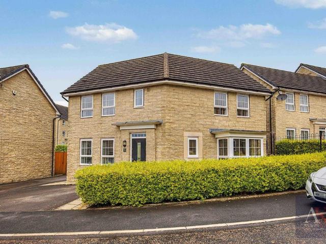 House for sale in Clough, Burnedge