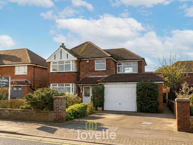 House for sale in Cleethorpes, North East Lincolnshire