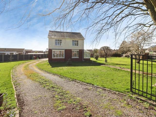 House for sale in Clowne, Elmton