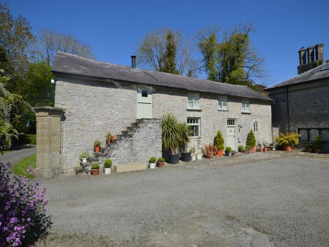 House for sale in New Radnor, Wales
