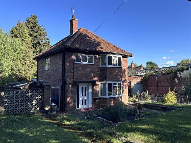House for sale in Norton-on-derwent, North Yorkshire