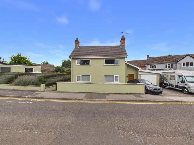 House for sale in Beamhurst, Staffordshire