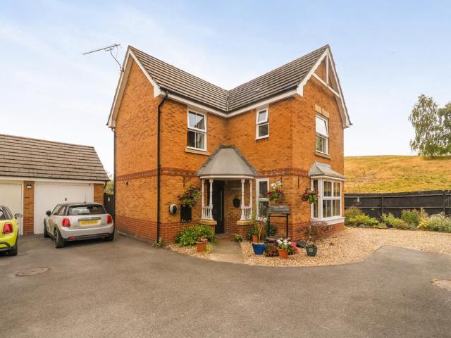 House for sale in Ladygrove, Berrick Salome