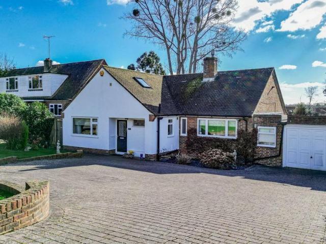 House for sale in Sandown Park, Kent
