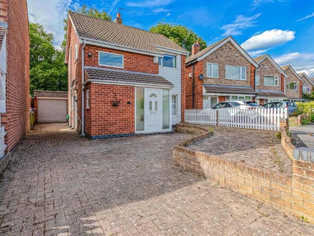 House for sale in Elmfield, Leicestershire