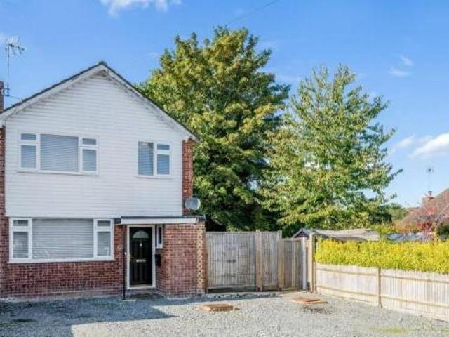 House for sale in The Butts, Kent