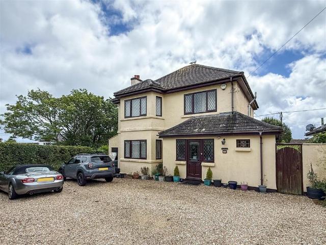 House for sale in Falmouth, Cornwall