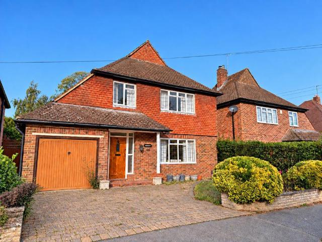 House for sale in Pyrford, Woking