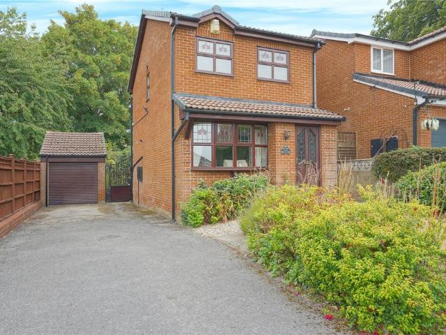House for sale in Upper Haugh, South Yorkshire