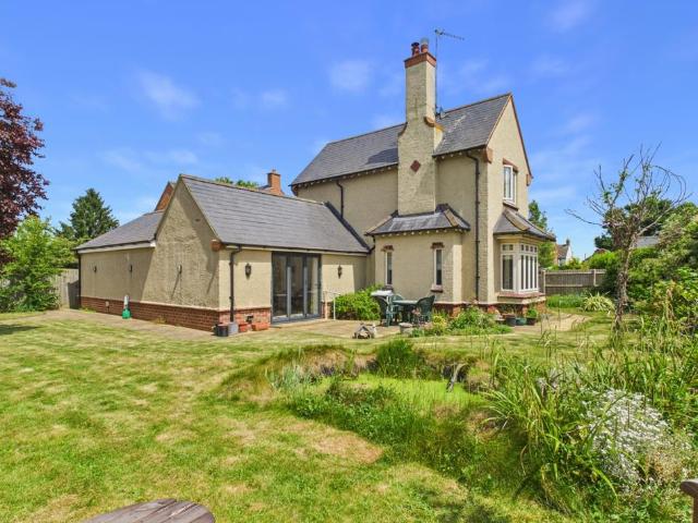 House for sale in Kislingbury, Northamptonshire