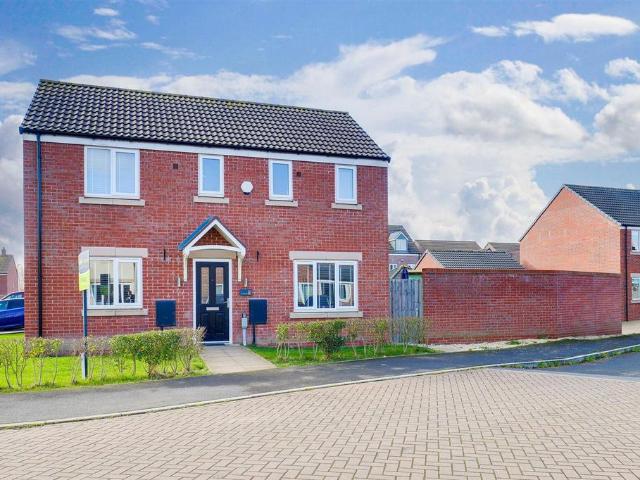 House for sale in Gedling, East Midlands