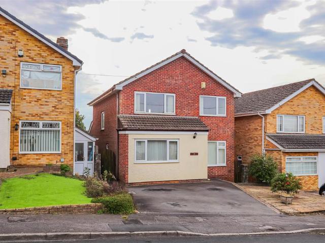 House for sale in Colcot, Barry