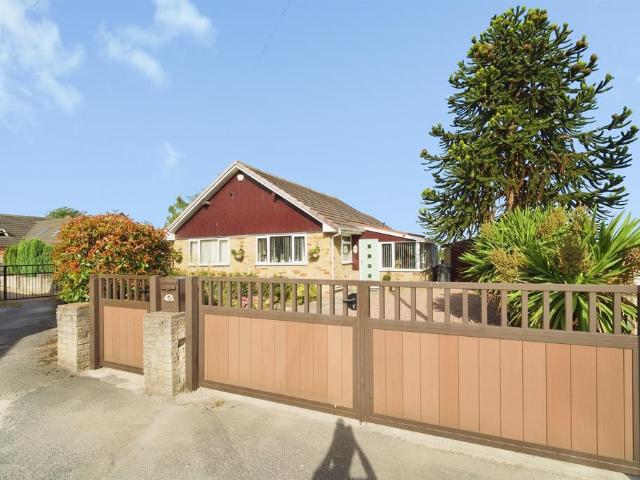 House for sale in Ardsley, South Yorkshire