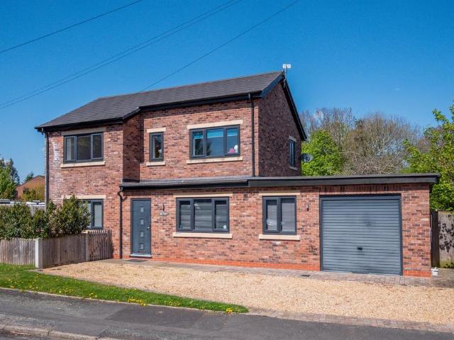 House for sale in Knutsford