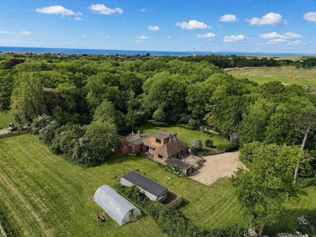 House for sale in Milford-on-Sea, Ashurst Bridge