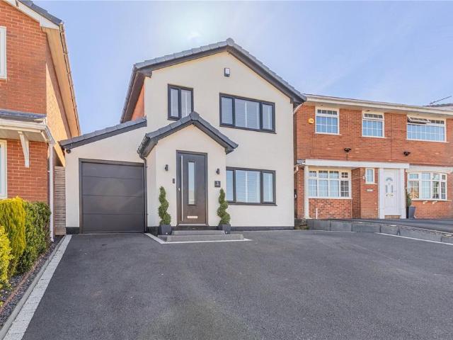 House for sale in Shaw and Crompton, Pendock