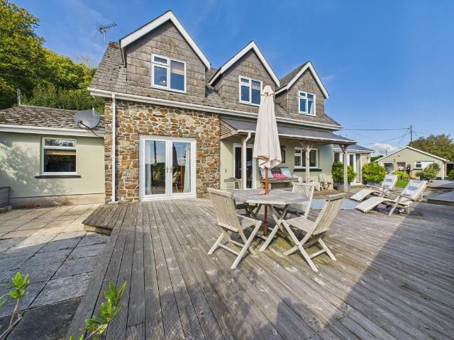 House for sale in Penally