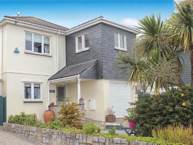House for sale in Penbeagle, Cornwall