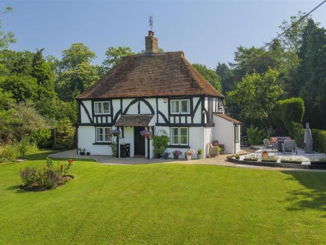 House for sale in The Bridge, Kent
