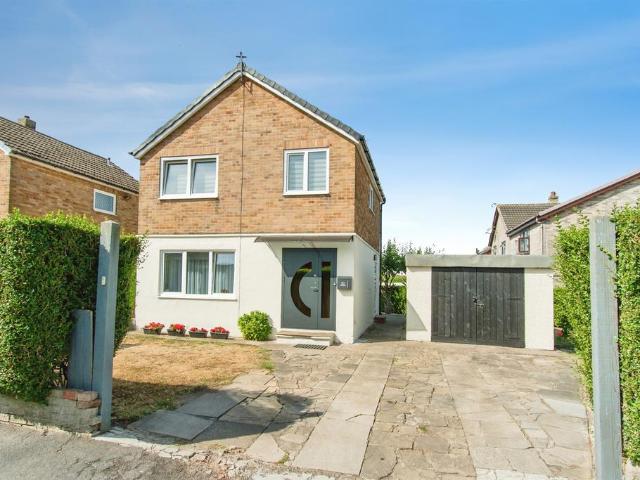 House for sale in Featherstone, North Featherstone