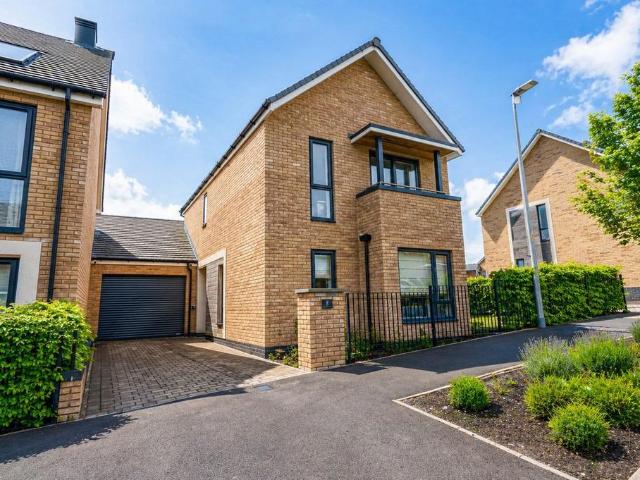House for sale in Locking Parklands, Locking