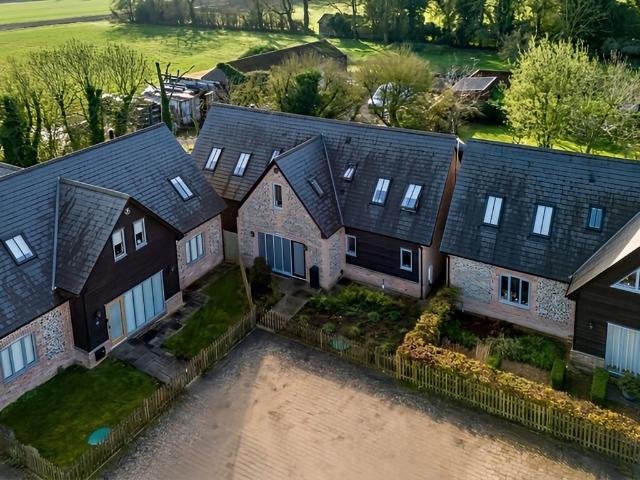 House for sale in King's Walden, Hertfordshire
