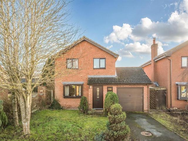 House for sale in Maelor South, Wales