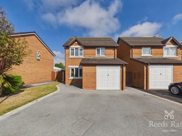 House for sale in St Asaph, Wales