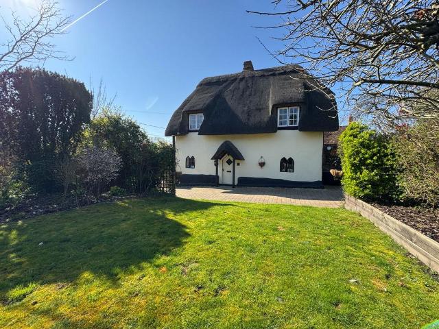 House for sale in Padbury, Buckinghamshire