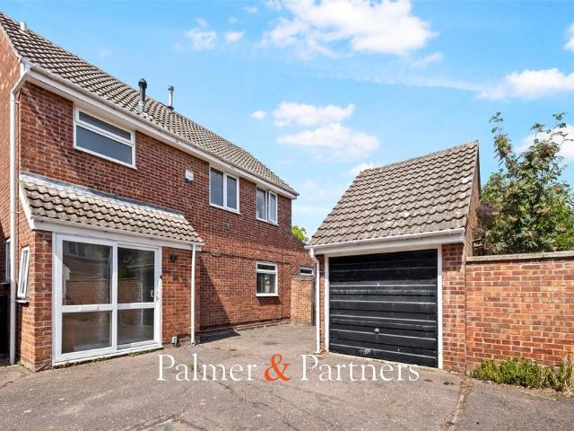 House for sale in Fordham Heath, Essex