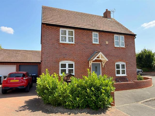 House for sale in Meon Vale, Alderminster