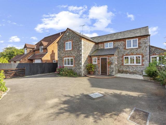 House for sale in Naphill, Buckinghamshire