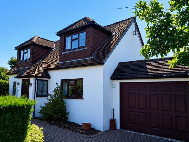 House for sale in Pachesham Park, Surrey
