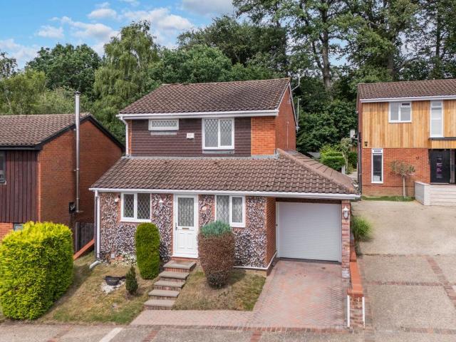 House for sale in Easthampstead, Bracknell