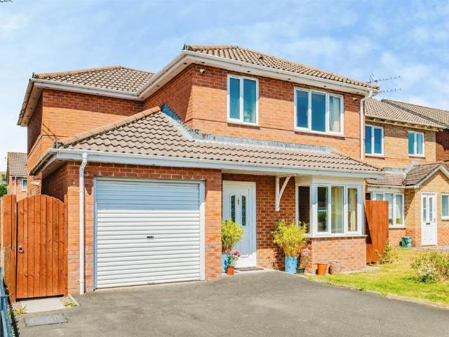 House for sale in Bryncae, Wales