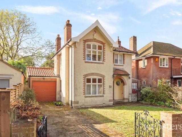 House for sale in Earlham Rise, Norwich