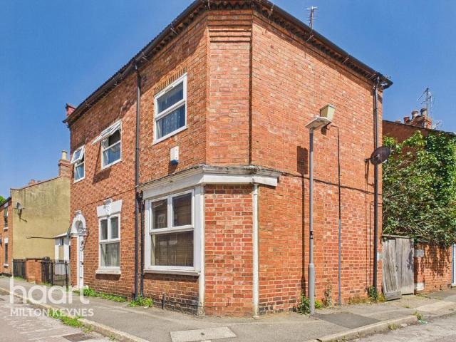 House for sale in Old Wolverton, Milton Keynes