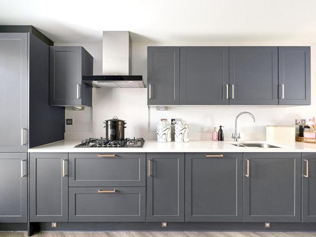 House for sale in Maidenhead, Bray Wick
