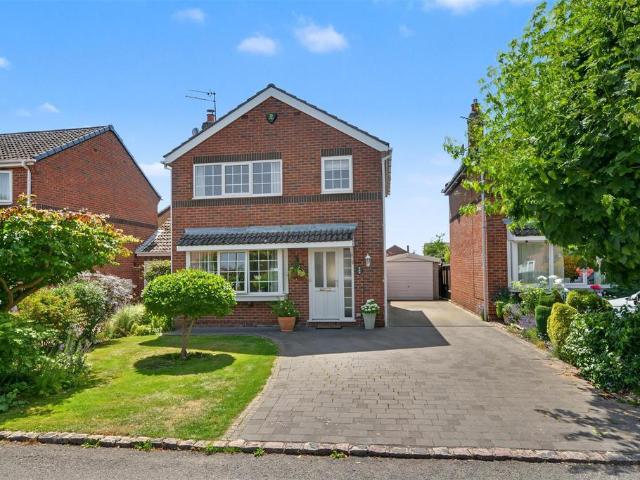 House for sale in Caldermill, East Midlands