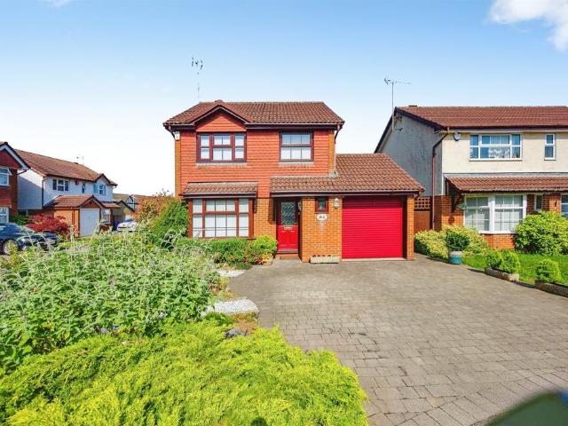 House for sale in Bramingham Park, Luton