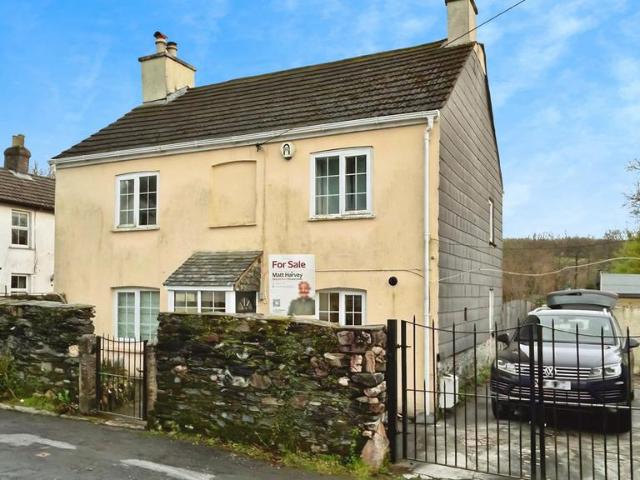 House for sale in Horrabridge, Weir Quay