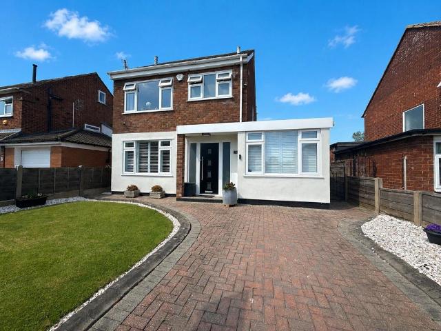 House for sale in Heald Green, Greater Manchester