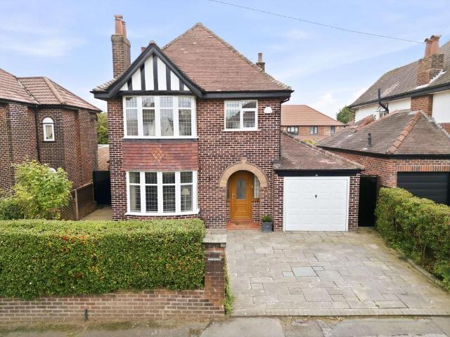House for sale in Grappenhall, Warrington