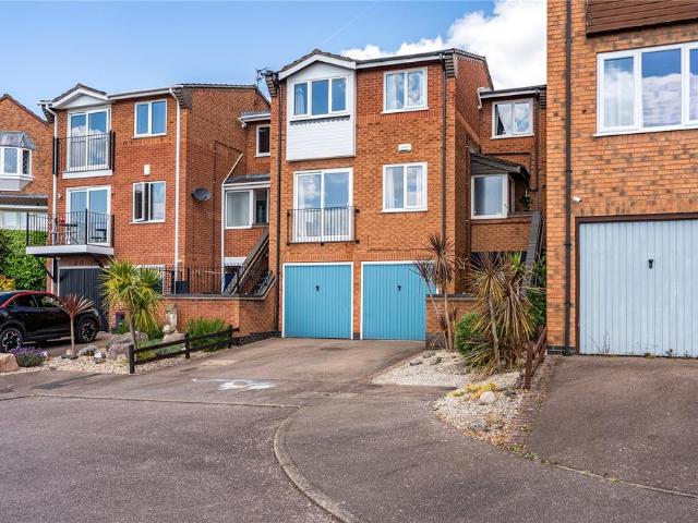 House for sale in Gedling, East Midlands