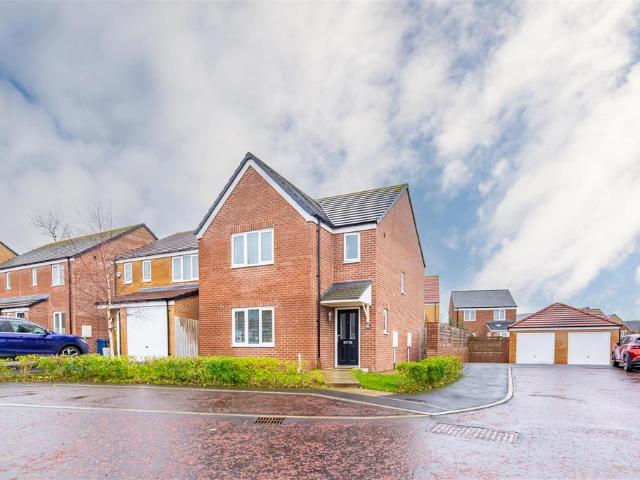 House for sale in Newcastle Upon Tyne