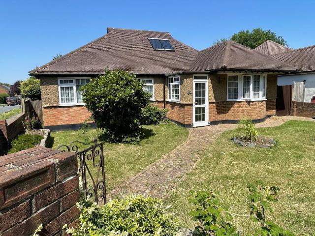 House for sale in London Borough of Croydon, Hillview