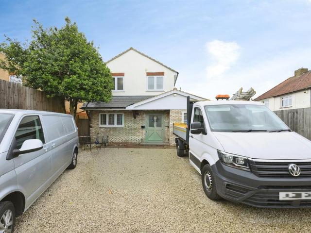 House for sale in Broxbourne, Hertfordshire
